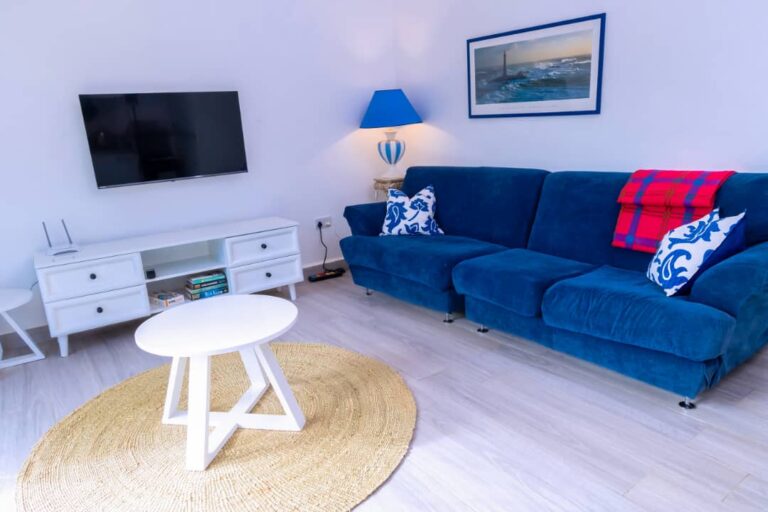 WhatsApp Image 2025-12-11 at 3.54.21 PM (1)